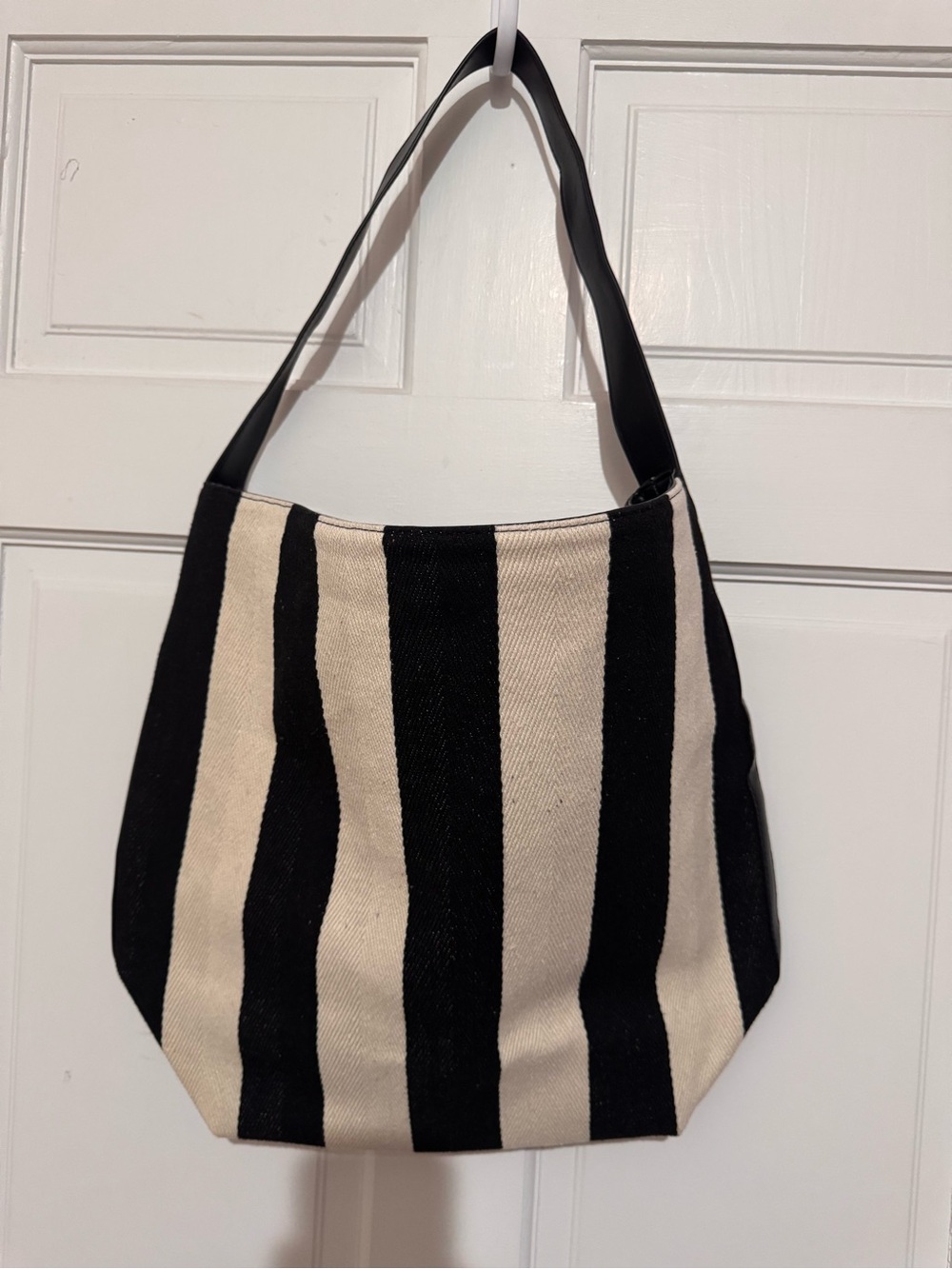 SHEIN Black and Cream Vertical Stripe Shoulder Tote